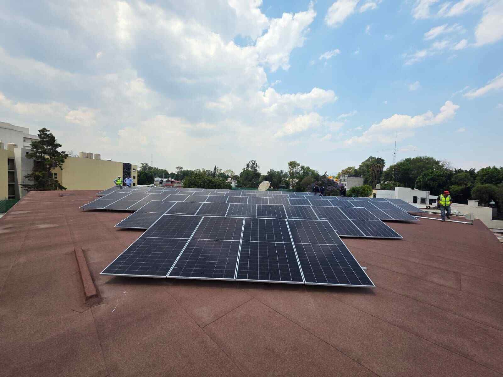 Instalación de Paneles Solares